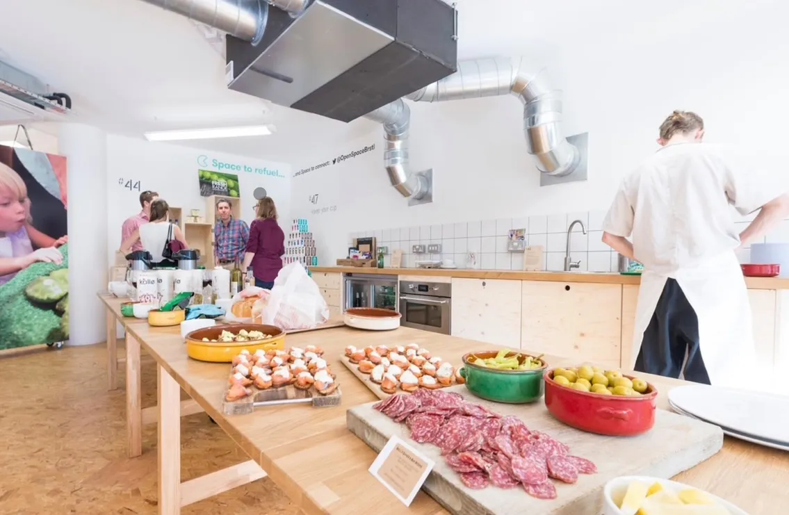 showcasing a kitchen environment
